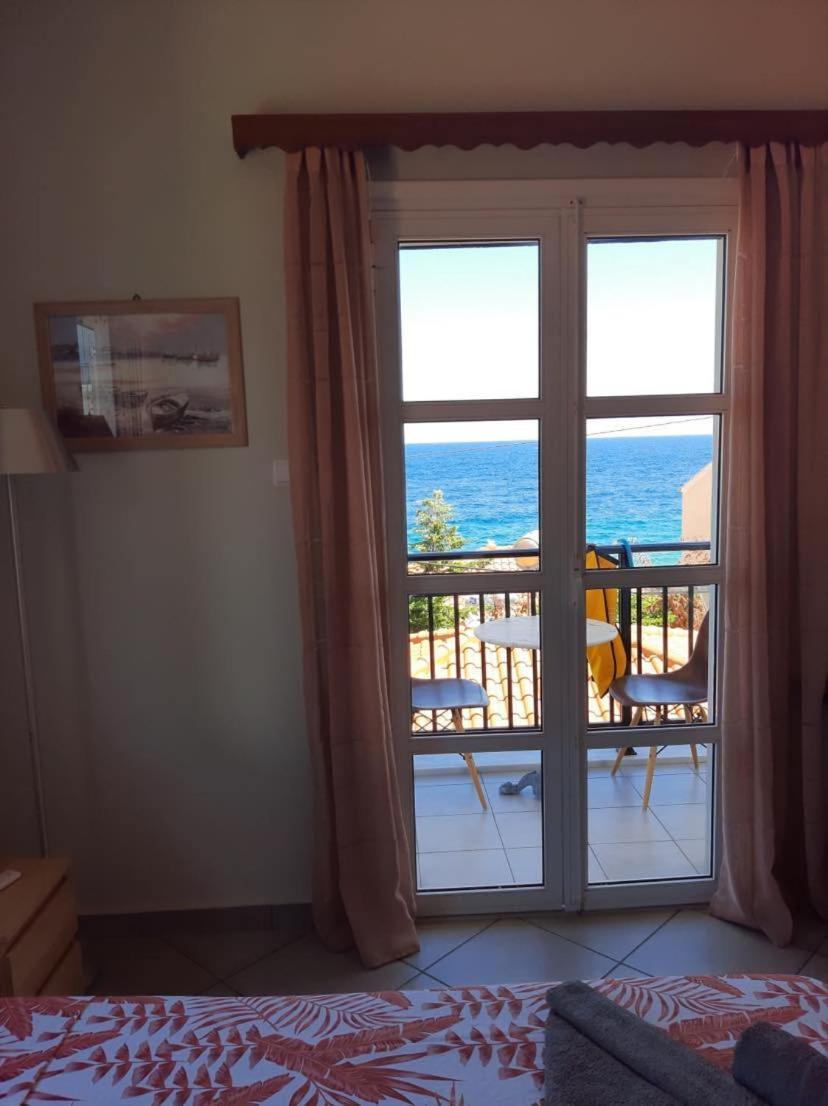 Appartamento Christina Sea View Ágios Konstantínos Esterno foto